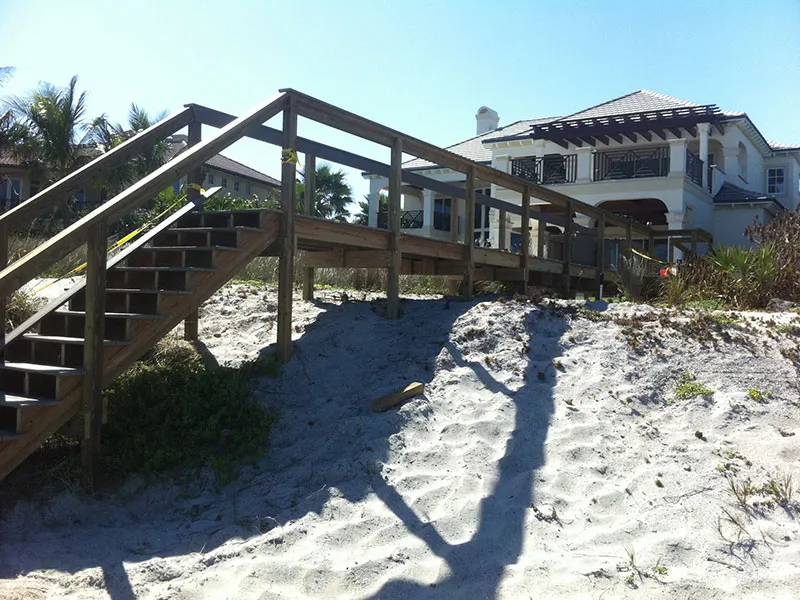 Dune crossover walkway to the beach at John's Island